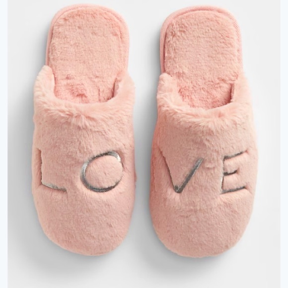 GAP Shoes - VINTAGE GAP slippers fluffy pink. LOVE.  Brand new!
